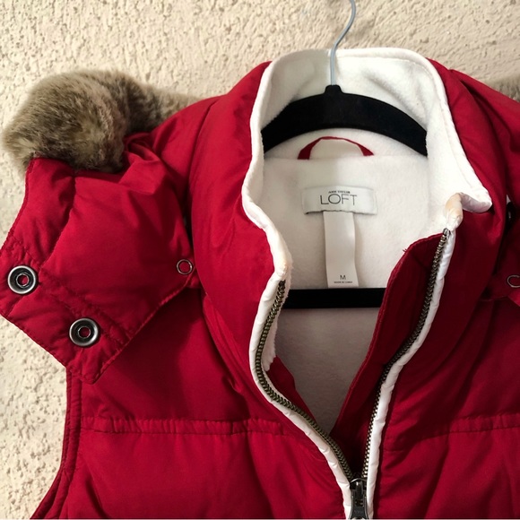 Ann Taylor Loft down puffer vest removable hood - Picture 3 of 12
